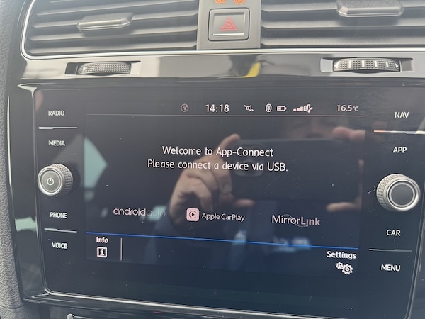Used Volkswagen Golf 2018 for sale - 76114968: Photo 27