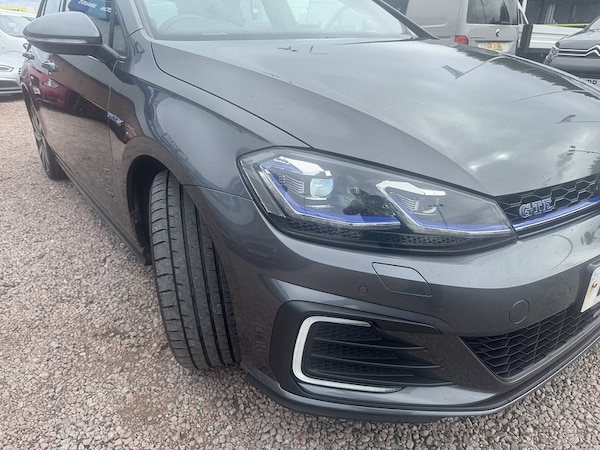 Used Volkswagen Golf 2018 for sale - 76114968: Photo 8