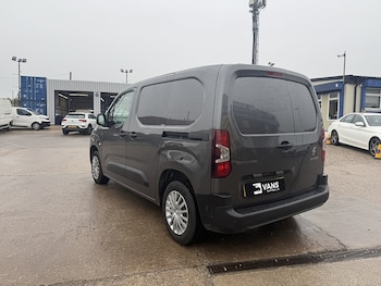 Used Citroen Berlingo 2020 for sale - 76413336: Photo