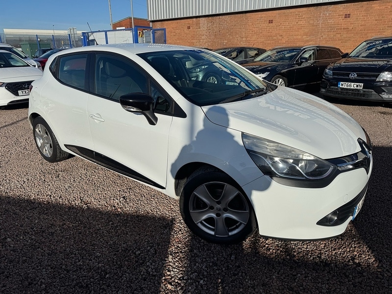 Used Renault Clio 2016 for sale - 77384789: Photo 2