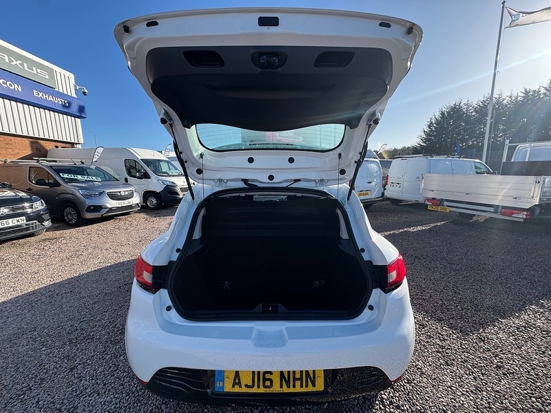 Used Renault Clio 2016 for sale - 77384789: Photo 22