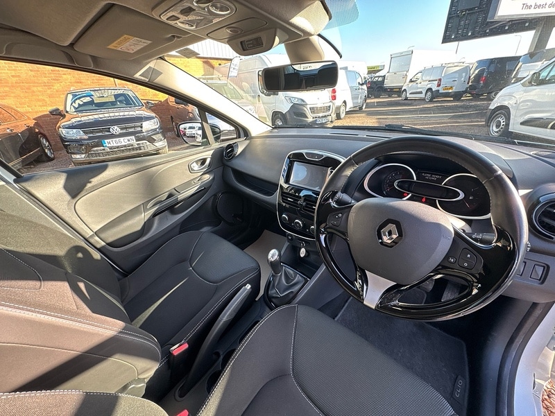 Used Renault Clio 2016 for sale - 77384789: Photo 30
