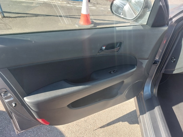Used Hyundai i30 2011 for sale - 75541780: Photo 17