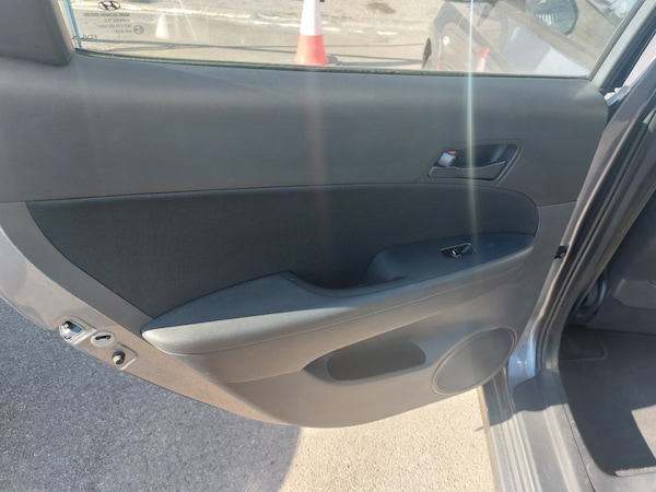 Used Hyundai i30 2011 for sale - 75541780: Photo 19