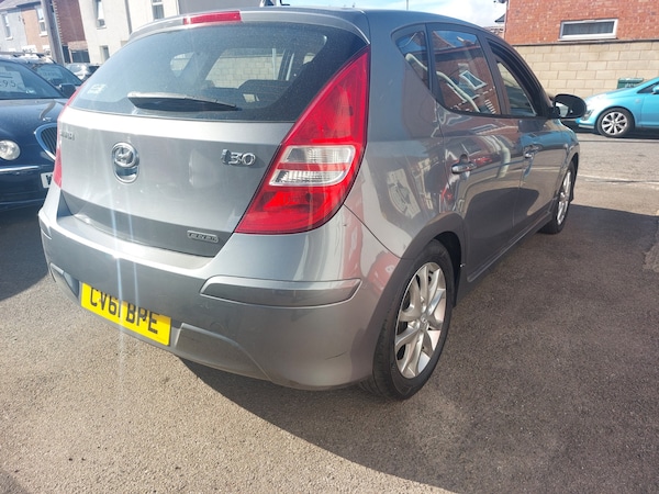 Used Hyundai i30 2011 for sale - 75541780: Photo 9