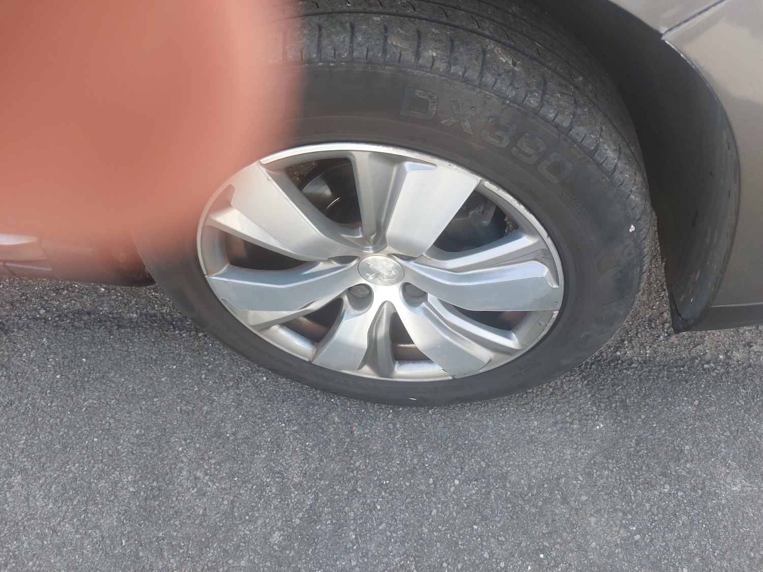 Used Peugeot 2008 2015 for sale - 77947387: Photo 30