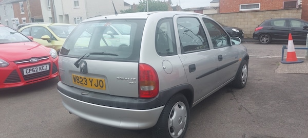 Used Vauxhall Corsa 2000 for sale - 73708406: Photo 28