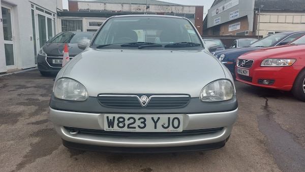 Used Vauxhall Corsa 2000 for sale - 73708406: Photo 2