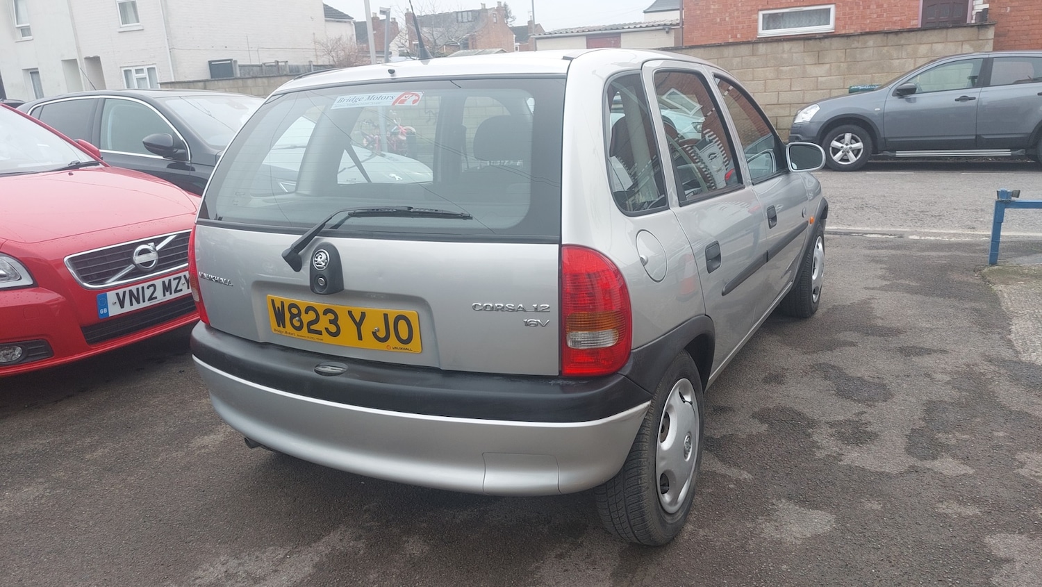 Vehicle 8