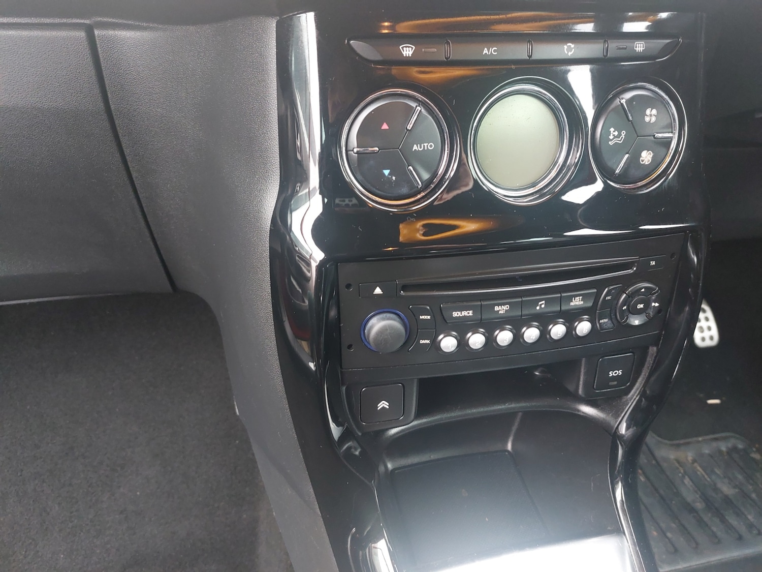 Used Citroen DS3 2012 for sale - 76831932: Photo 16