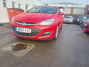 Used Vauxhall Astra 2015 for sale - 76919410: Photo