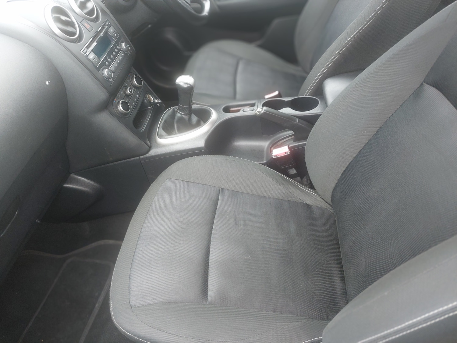 Used Nissan Qashqai 2012 for sale - 77628856: Photo 12