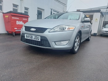 2008 (58) - 2.0 Zetec 5dr