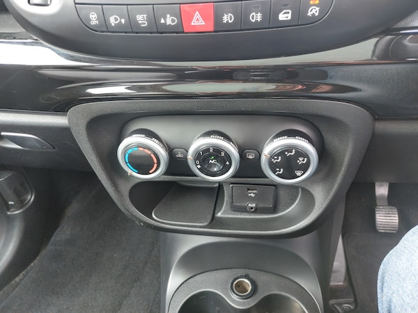 Used Fiat 500L 2014 for sale - 75650690: Photo 26