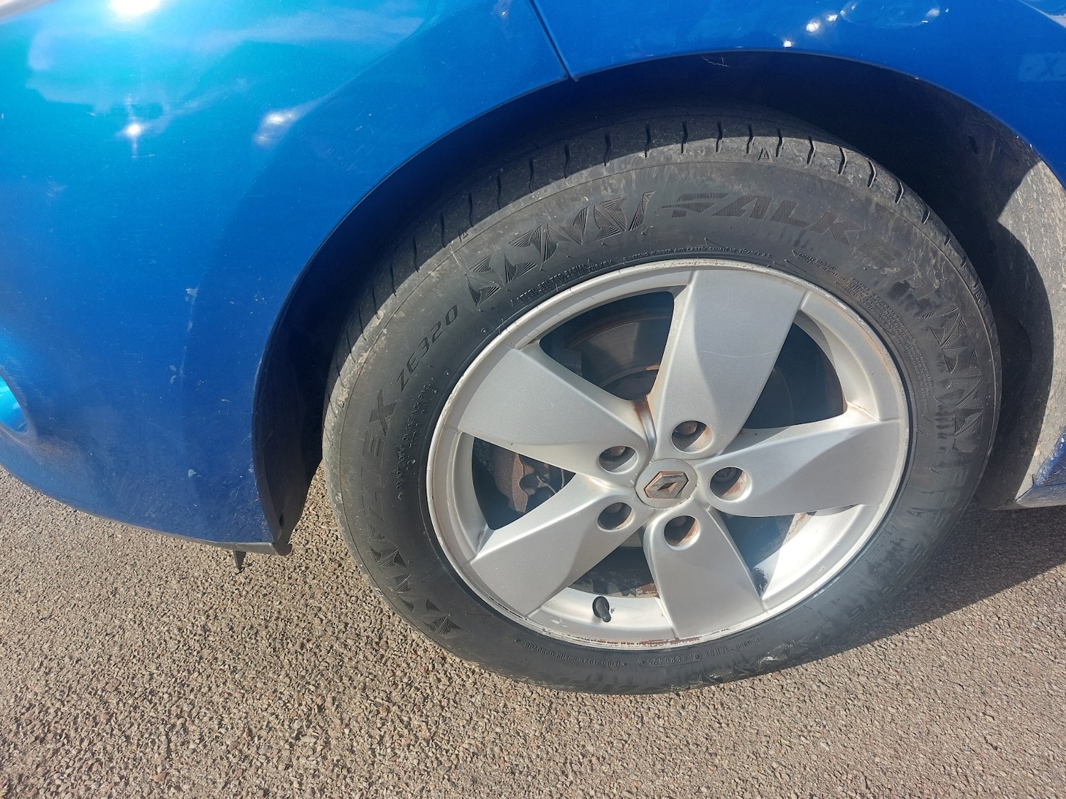 Used Renault Megane 2011 for sale - 77517548: Photo 11