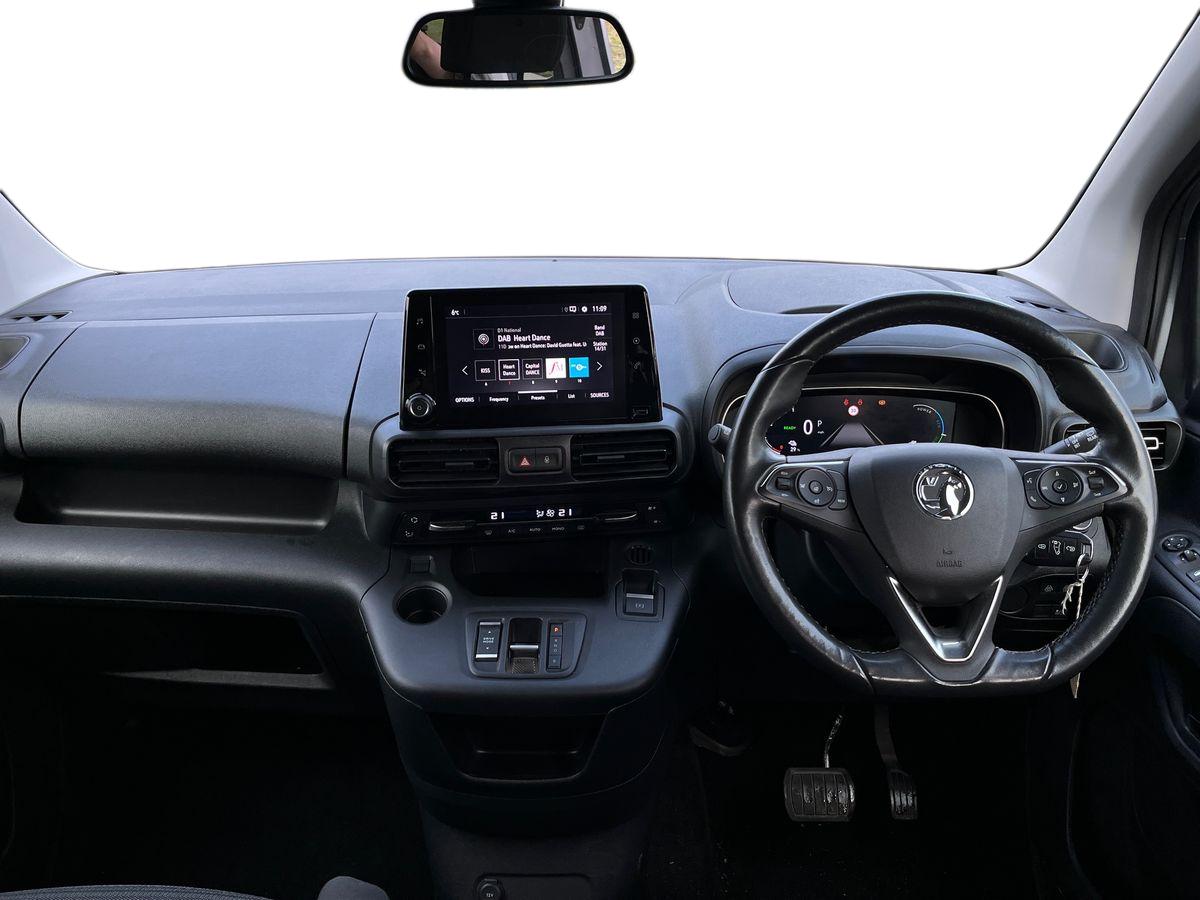 Used Vauxhall Combo Life Electric 2024 for sale - 76547484: Photo 7