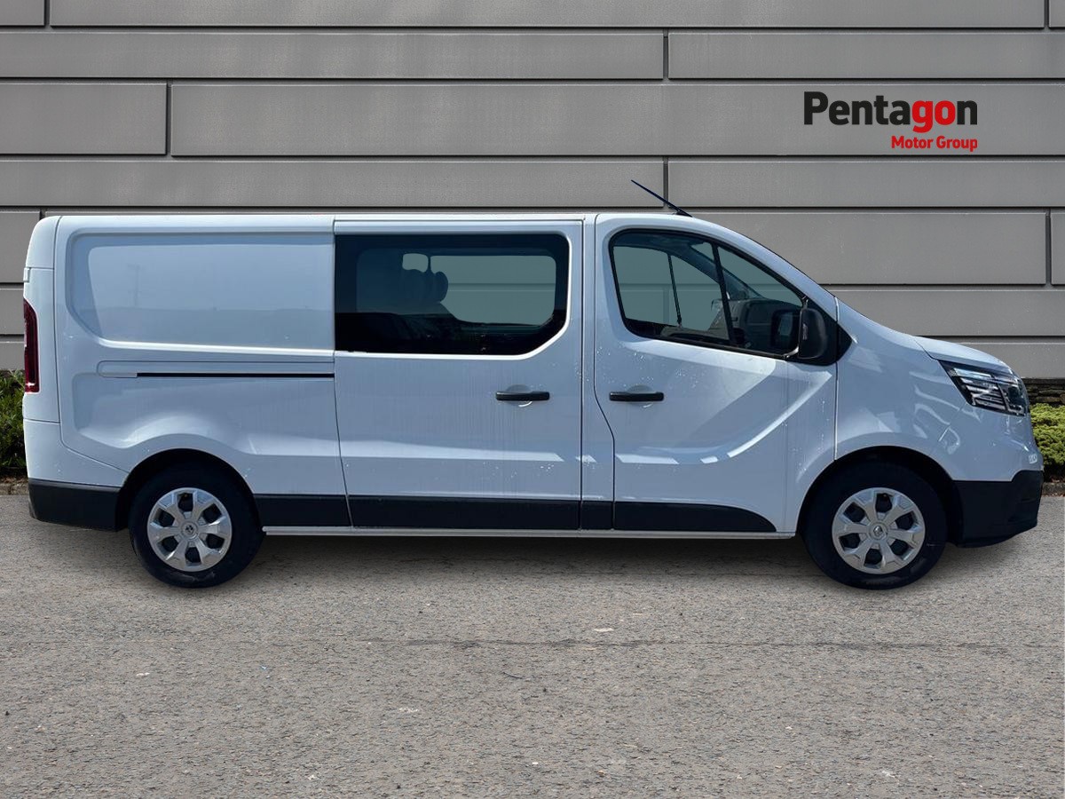 Used Renault Trafic 2025 for sale - 76436000: Photo 13