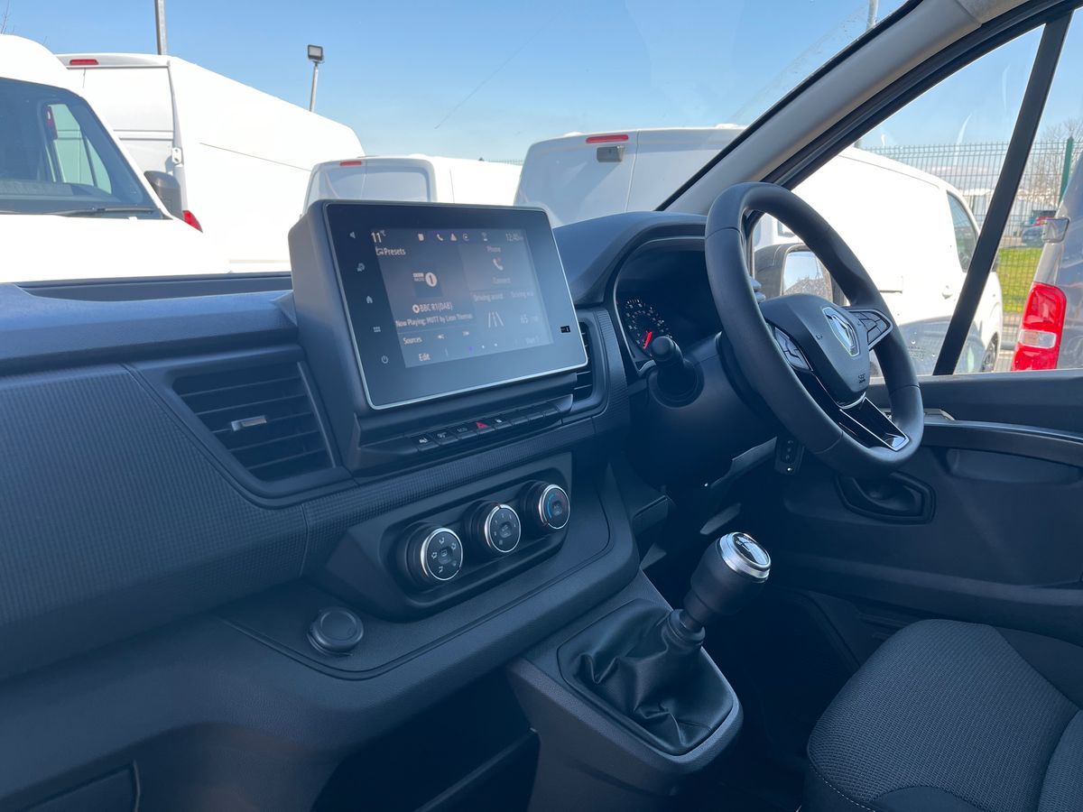 Used Renault Trafic 2025 for sale - 76436000: Photo 8