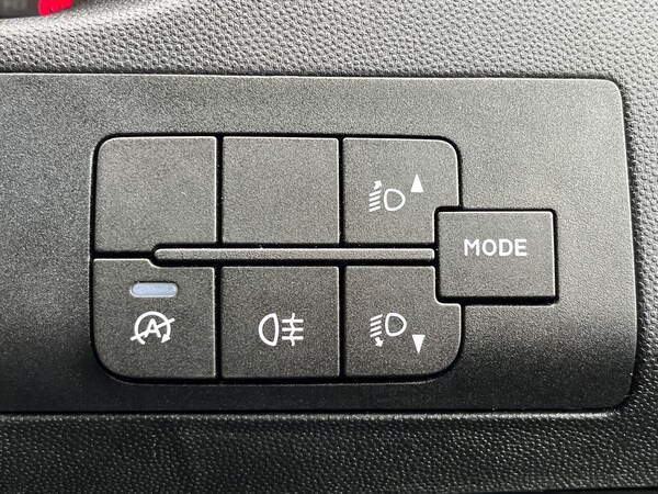 Used Vauxhall Movano 2023 for sale - 69930889: Photo 26