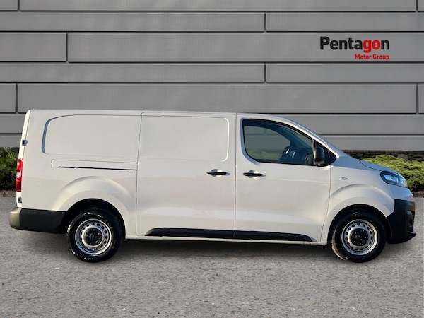 Used Vauxhall Vivaro 2023 for sale - 69872354: Photo 5