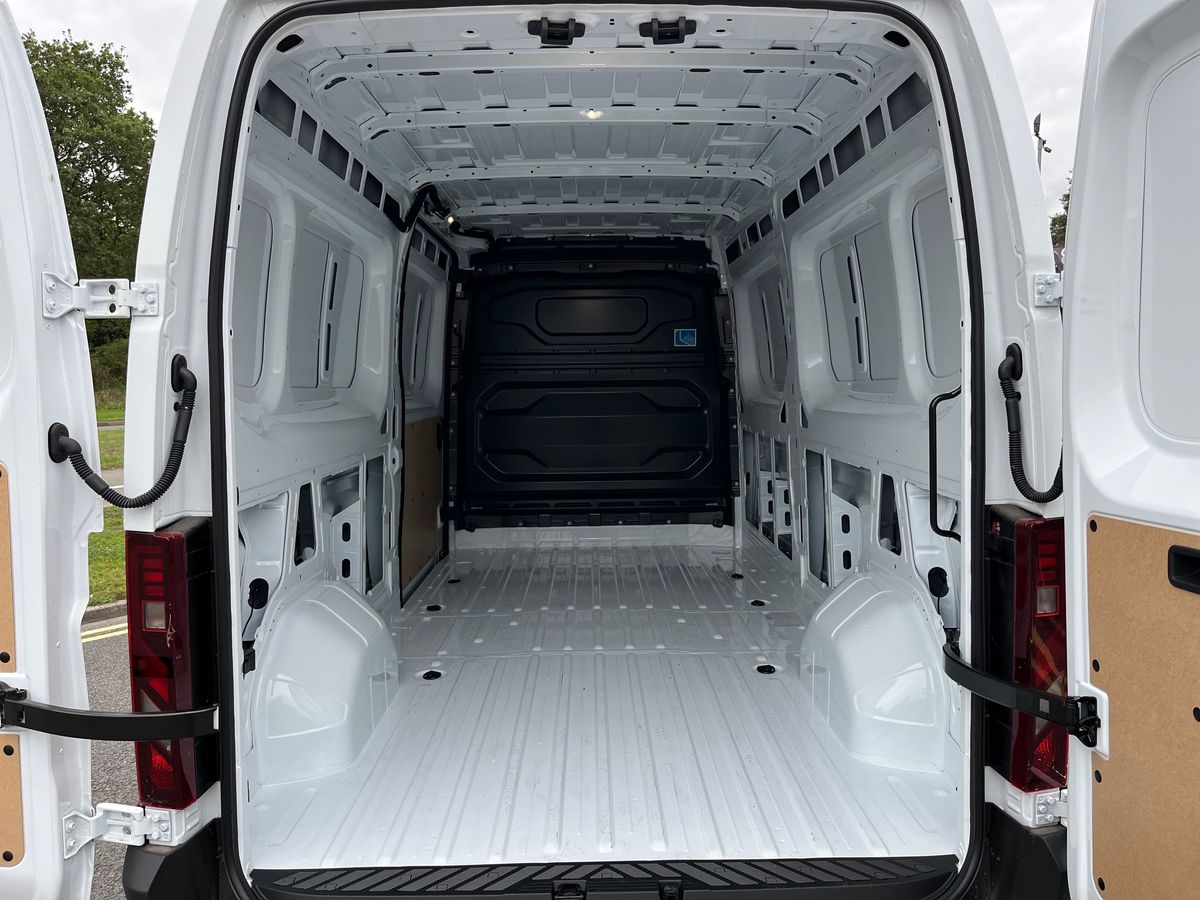 Used Renault Master 2025 for sale - 76148838: Photo 12