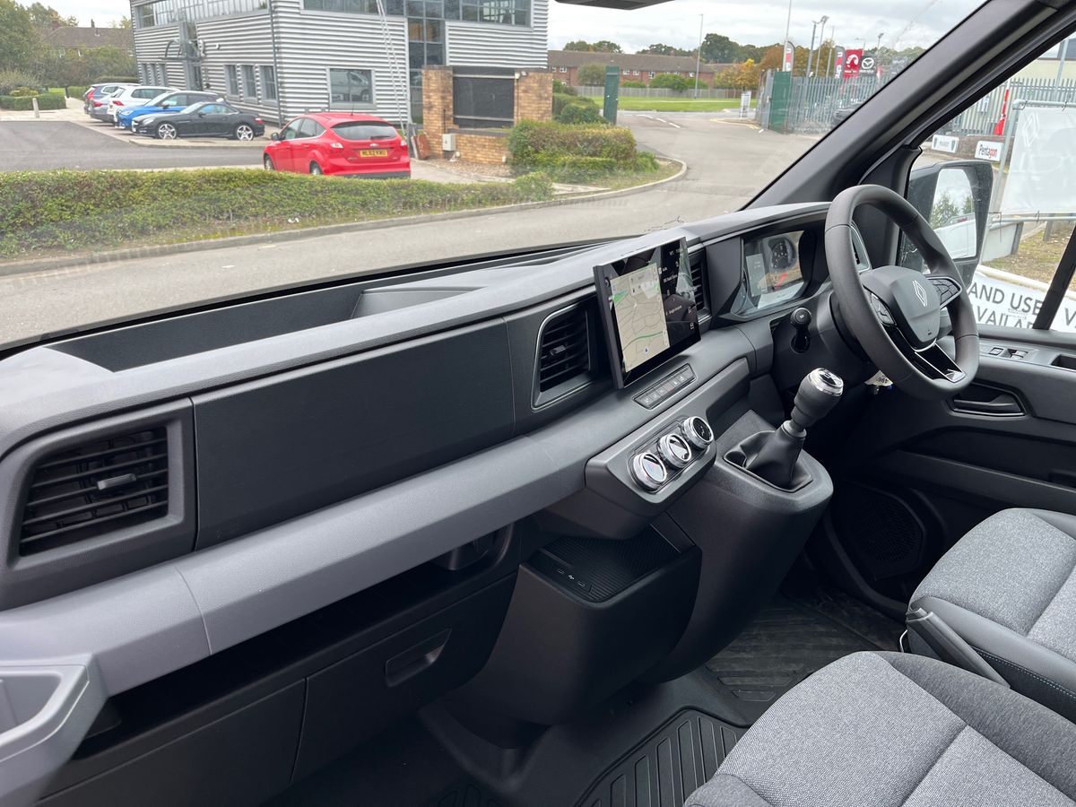 Used Renault Master 2025 for sale - 76148838: Photo 9