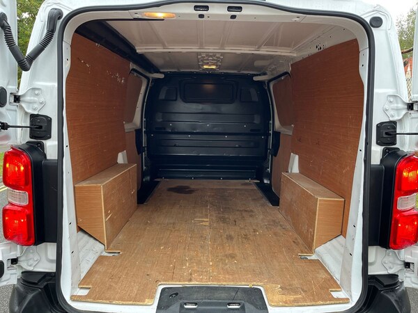 Used Vauxhall Vivaro 2023 for sale - 72675312: Photo 11