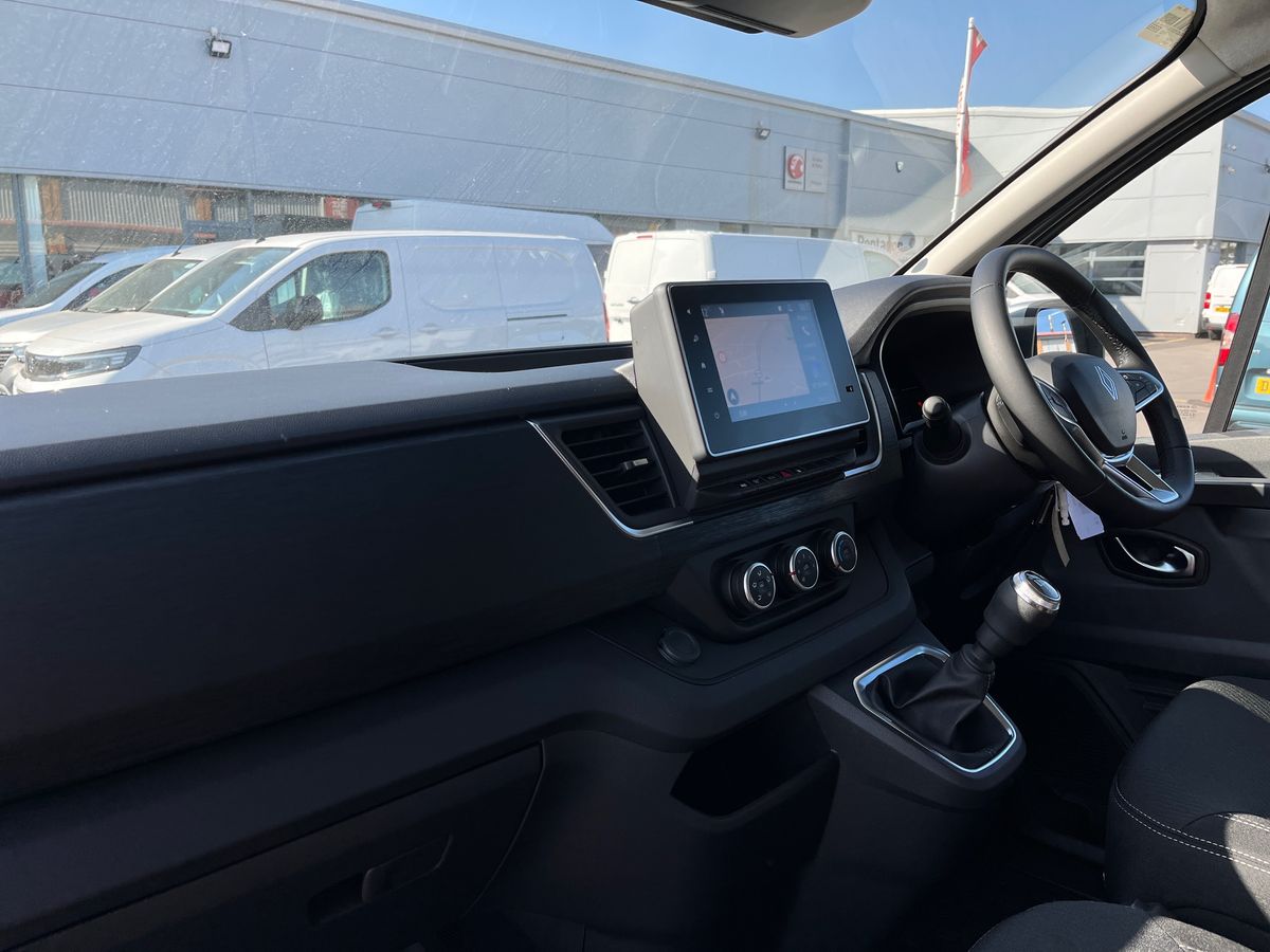 Used Renault Trafic 2025 for sale - 76344681: Photo 9