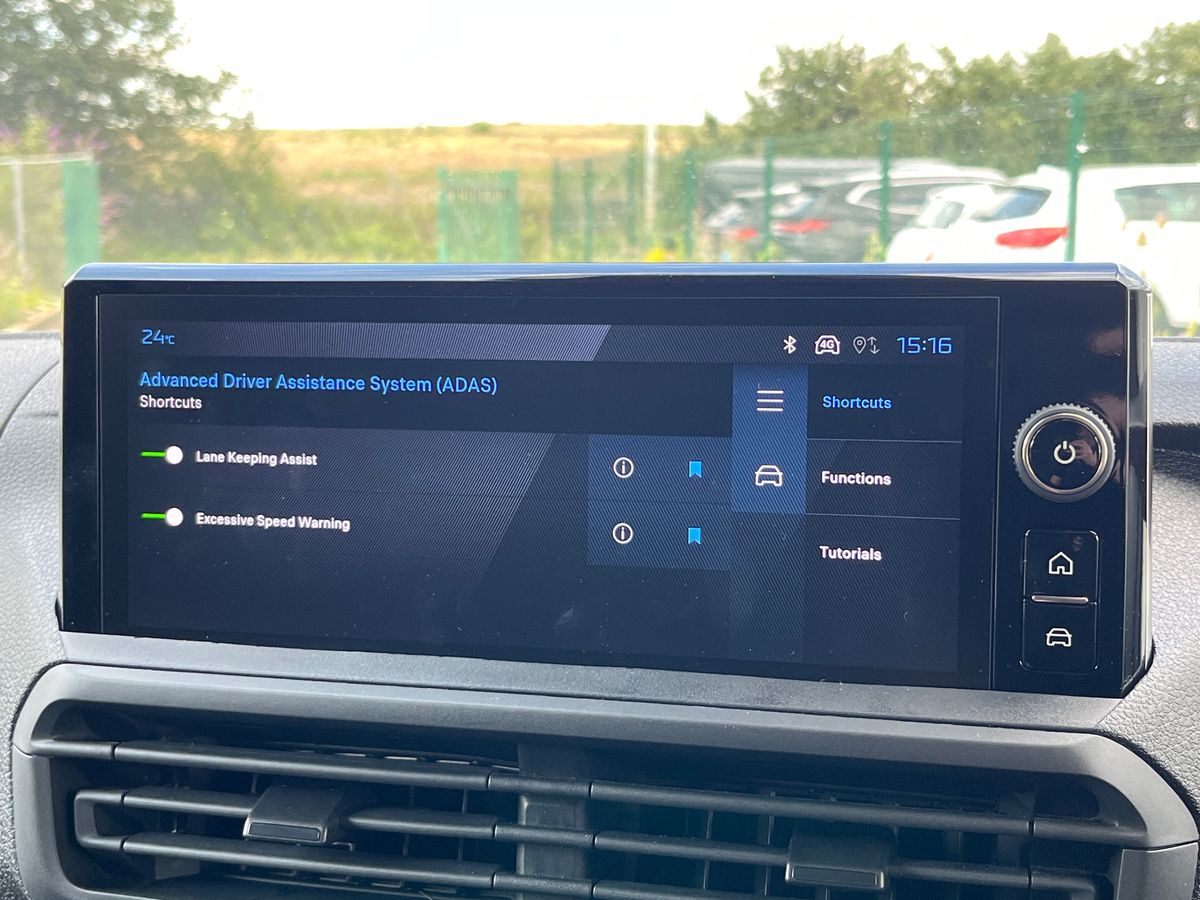 Used Peugeot e-Expert 2025 for sale - 76686952: Photo 20