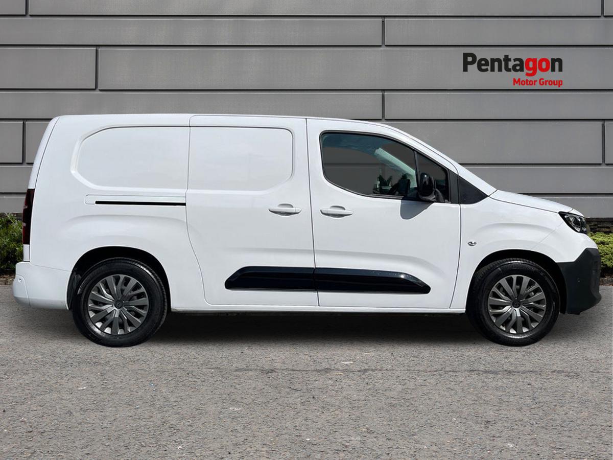 Used Peugeot e-Partner 2024 for sale - 76686950: Photo 13