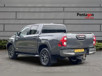 Used Toyota Hilux 2023 for sale - 75489303: Photo