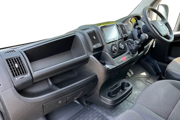 Used Vauxhall Movano 2023 for sale - 75150604: Photo 8