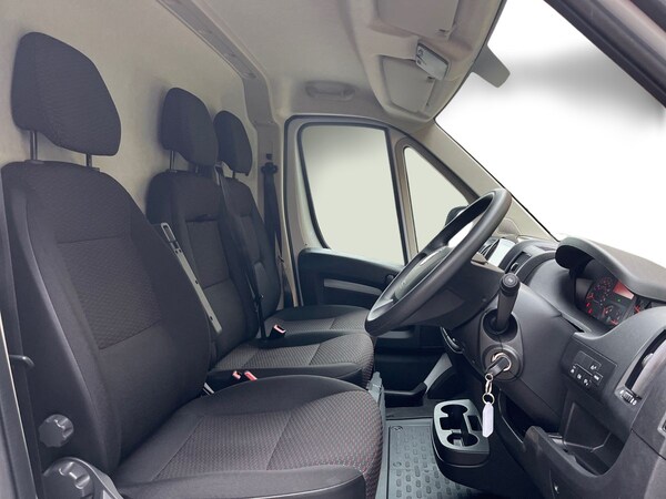 Used Vauxhall Movano 2023 for sale - 69930876: Photo 6