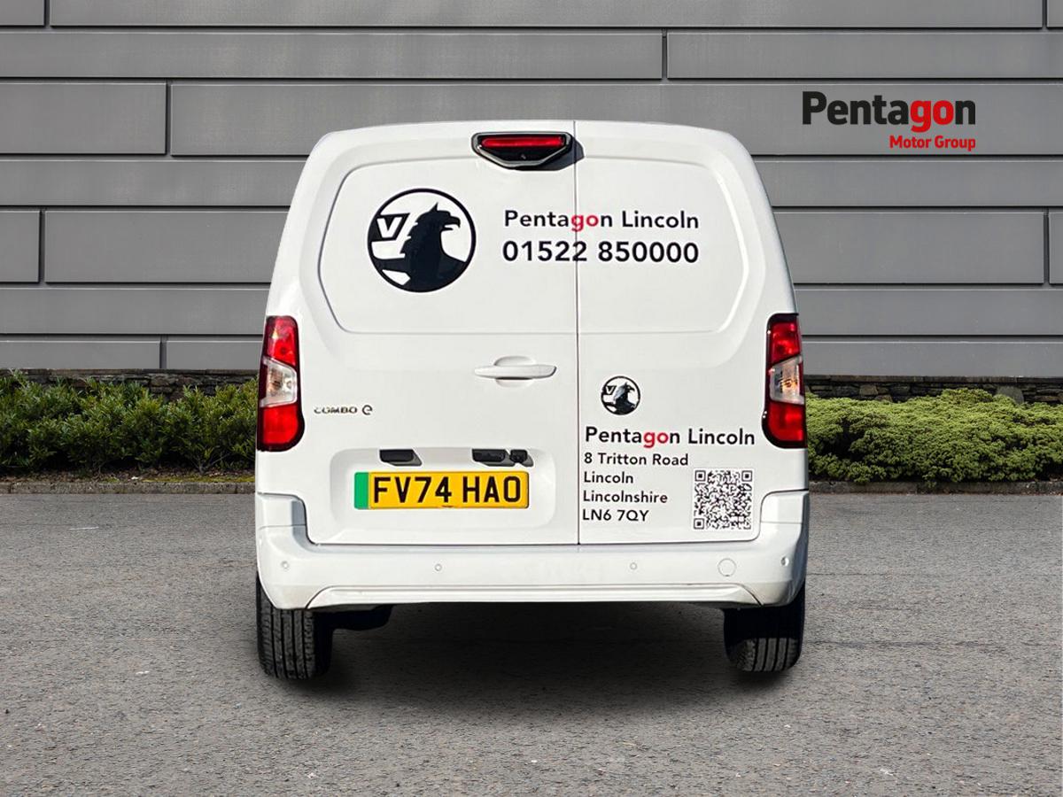 Used Vauxhall Combo Electric 2024 for sale - 76588136: Photo 16