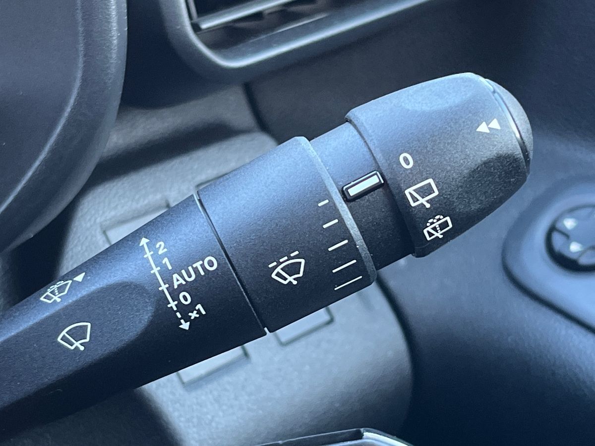 Used Vauxhall Combo Electric 2024 for sale - 76588136: Photo 26