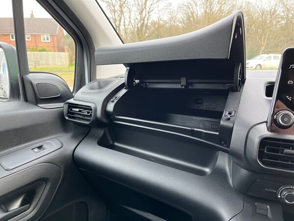 Used Vauxhall Combo 2025 for sale - 73656705: Photo 29