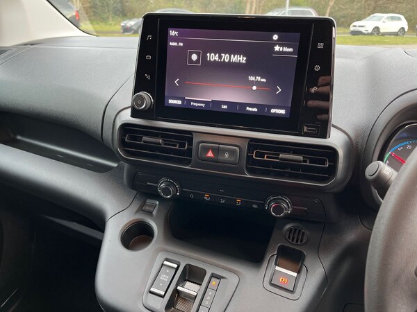 Used Vauxhall Combo 2025 for sale - 73656705: Photo 8