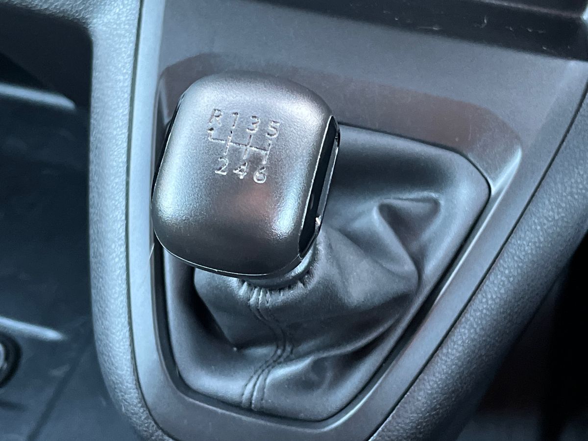 Used Vauxhall Vivaro 2024 for sale - 76344701: Photo 24