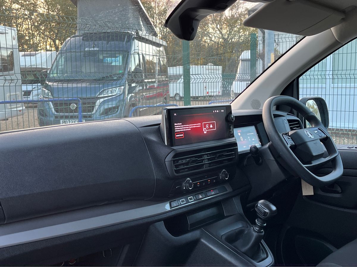 Used Vauxhall Vivaro 2024 for sale - 76344701: Photo 8