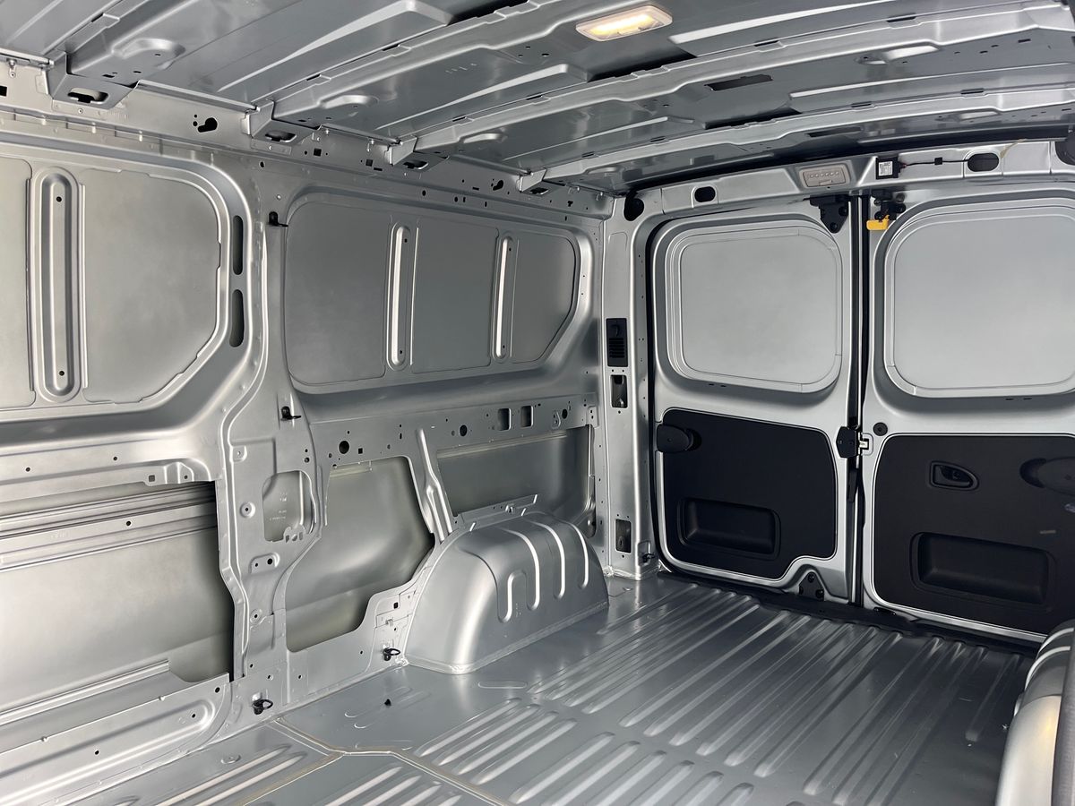 Used Renault Trafic 2025 for sale - 76643199: Photo 10