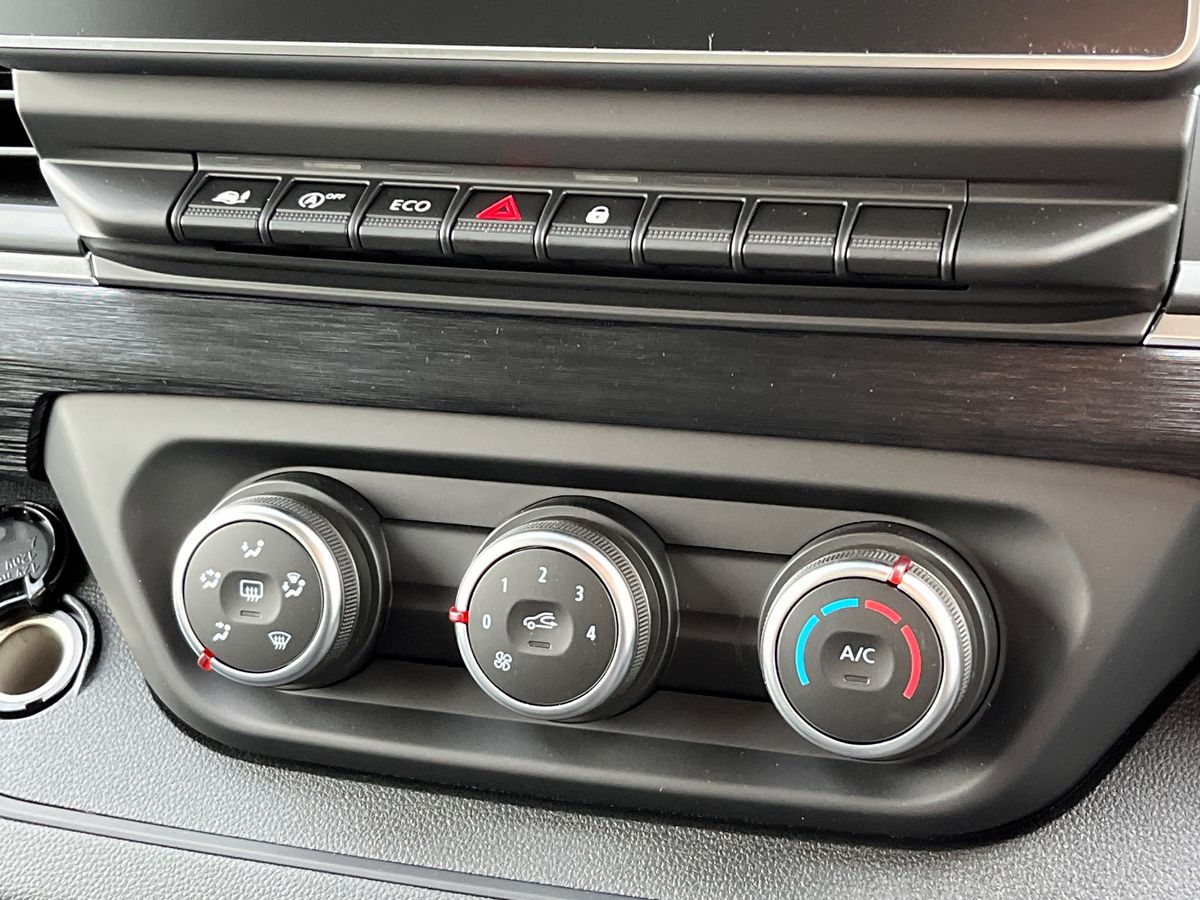 Used Renault Trafic 2025 for sale - 76643199: Photo 24