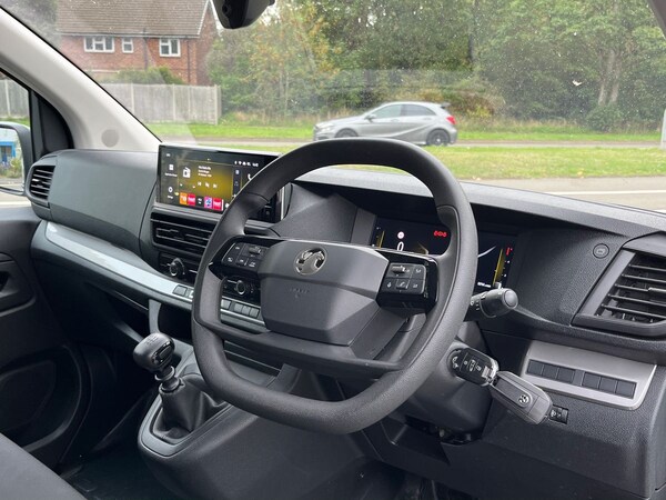Used Vauxhall Vivaro 2024 for sale - 76113113: Photo 5