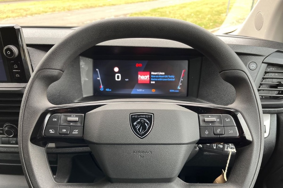 Used Peugeot Expert 2024 for sale - 76784736: Photo 27