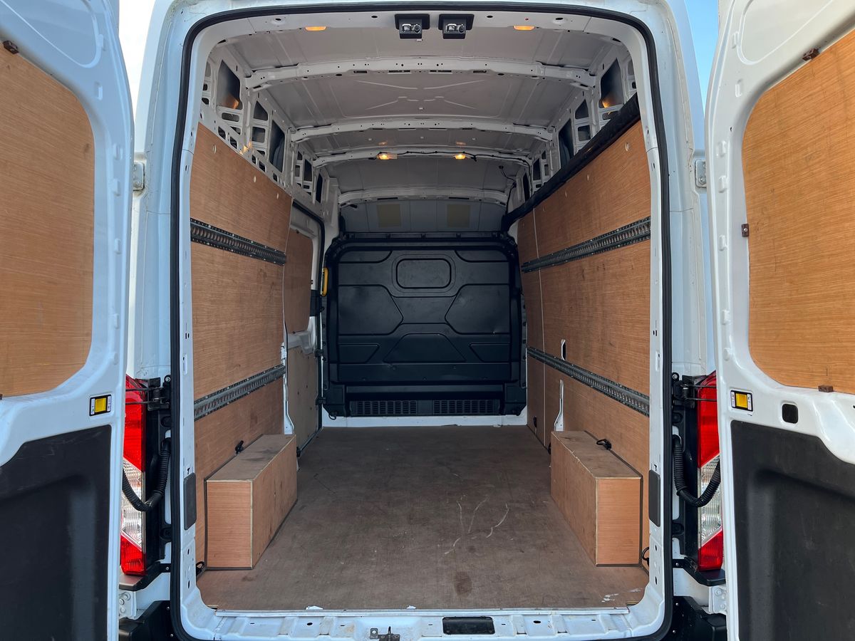 Used Ford Transit 2022 for sale - 76536470: Photo 11