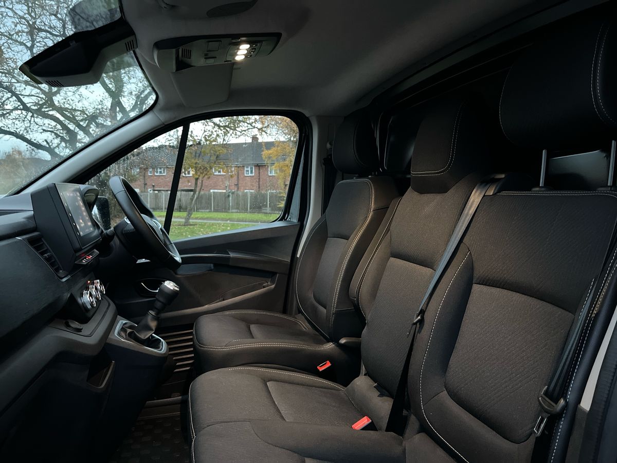 Used Renault Trafic 2024 for sale - 76836840: Photo 9