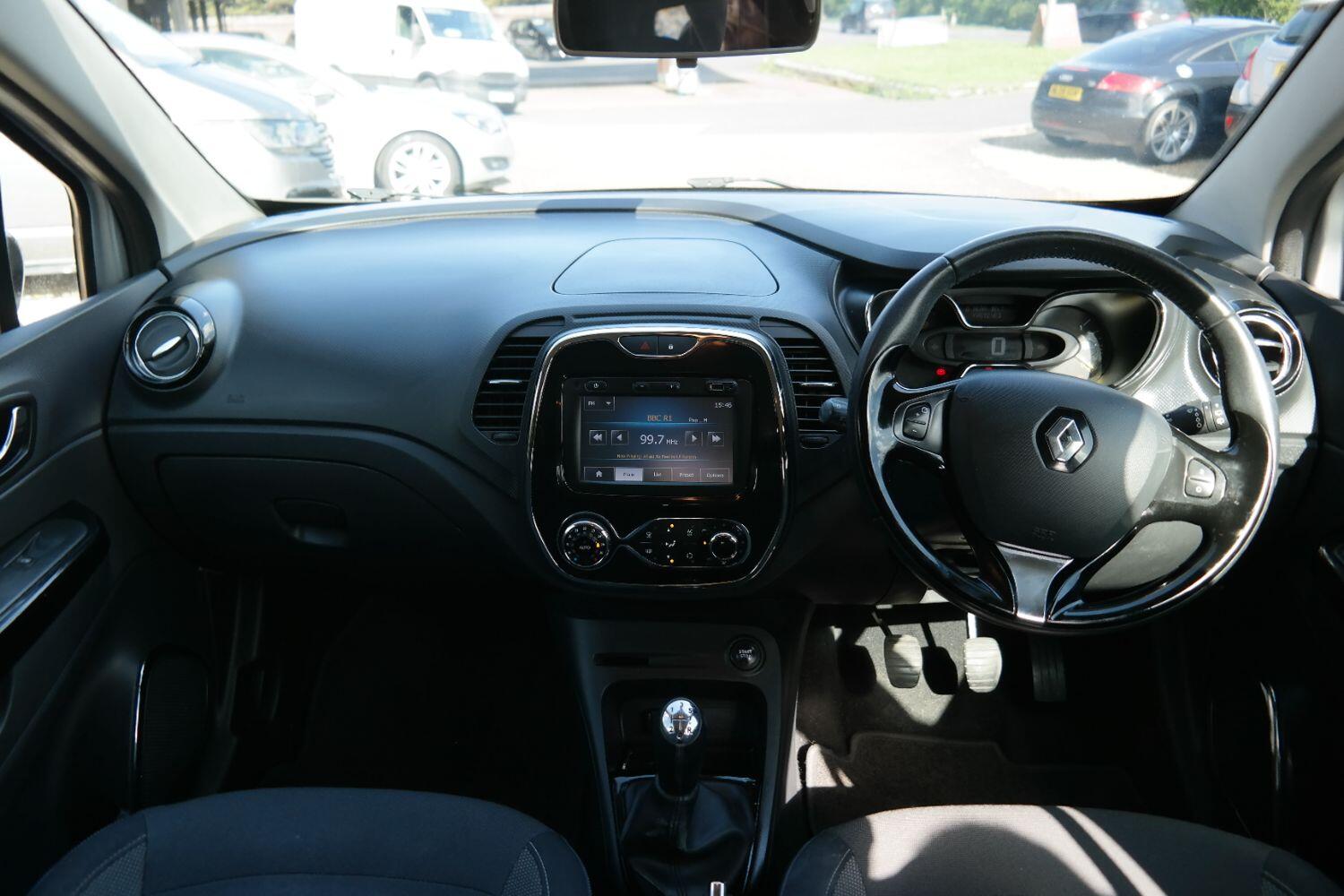 Used Renault Captur 2015 for sale - 76793178: Photo 14