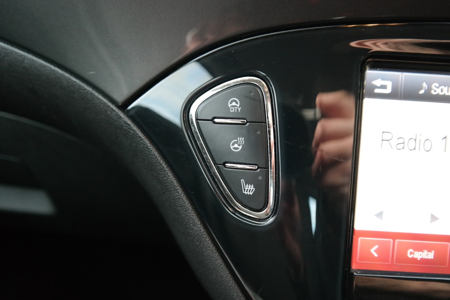 Used Vauxhall Corsa 2015 for sale - 77225189: Photo 17