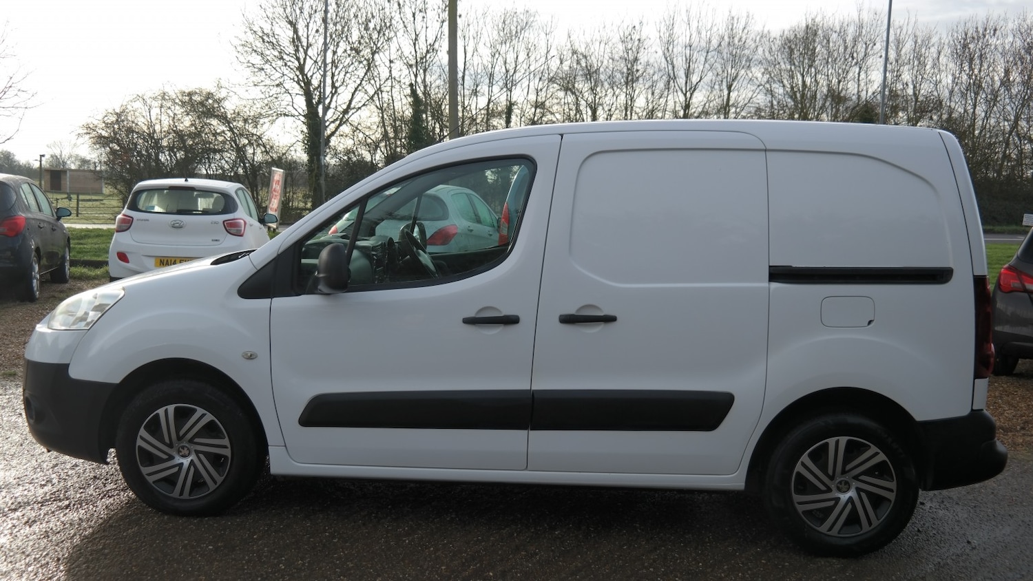 Used Peugeot Partner 2012 for sale - 77508570: Photo 6