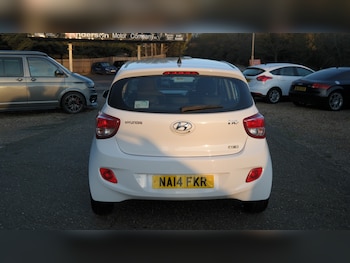 Used Hyundai i10 2014 for sale - 78402657: Photo