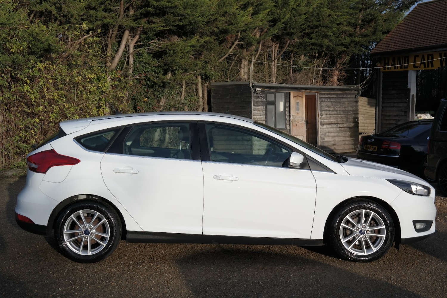 Used Ford Focus 2015 for sale - 76910992: Photo 2